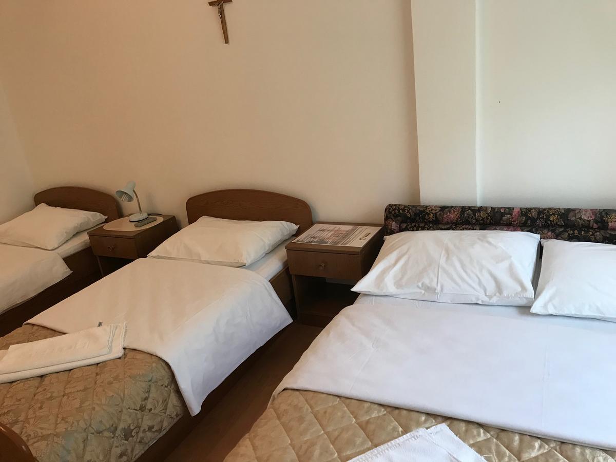 Hotel Pervan Medjugorje Exterior photo