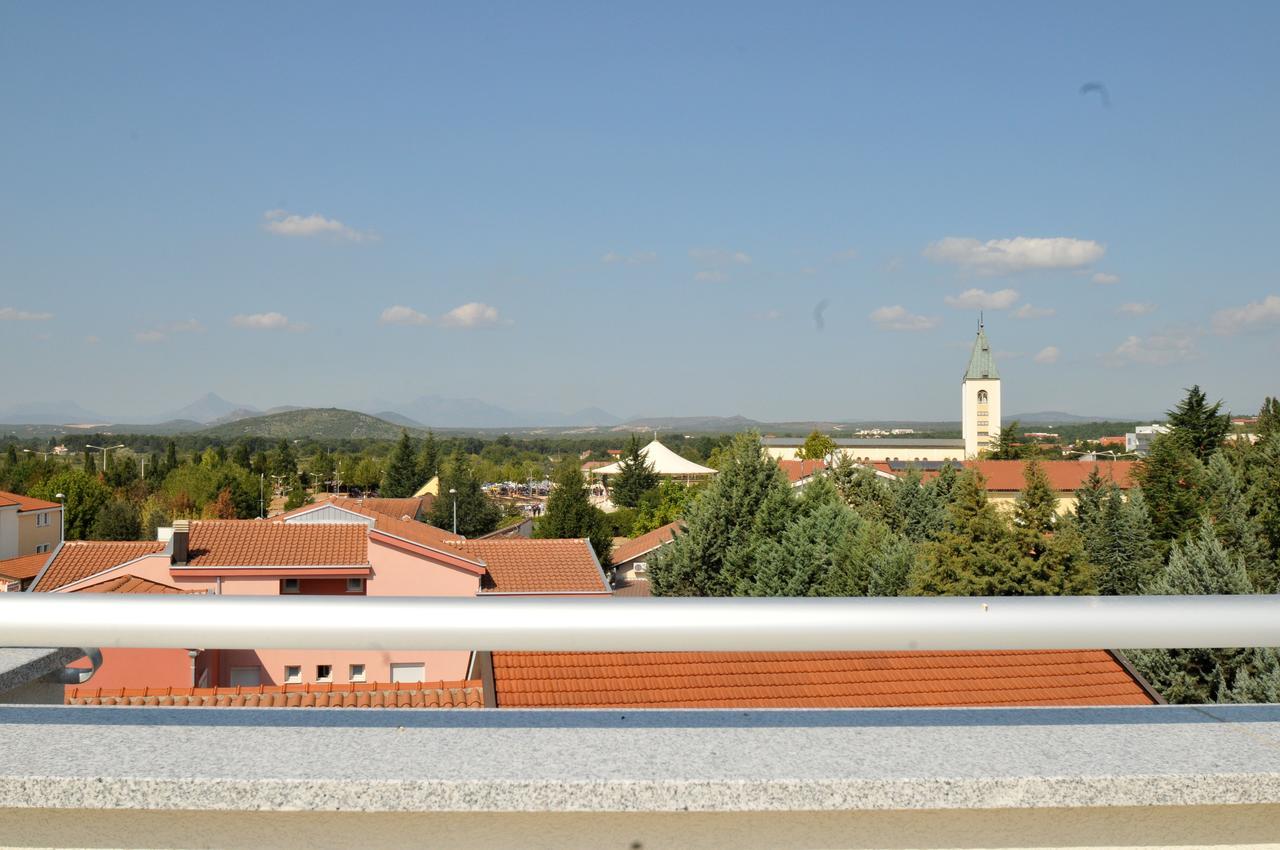 Hotel Pervan Medjugorje Exterior photo